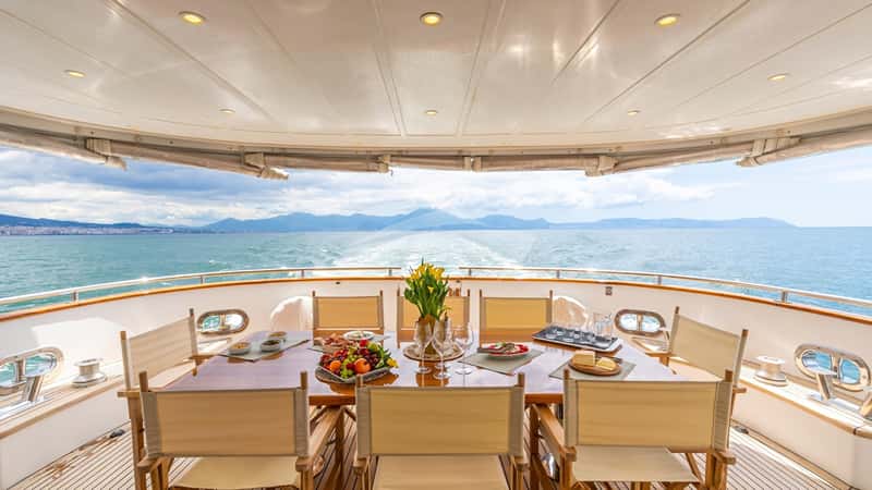 SHANGRA 27m motor yacht charter, photo 8