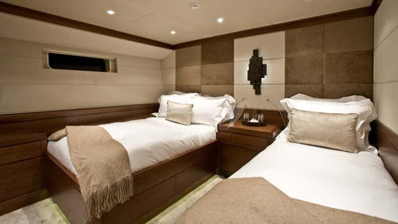 MES AMIS 44m sailing yacht charter, photo 9