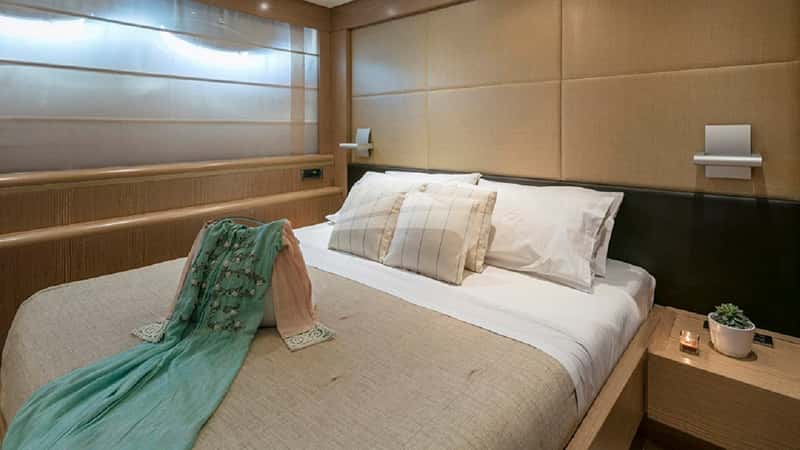 RINI V 37m motor yacht charter, photo 7