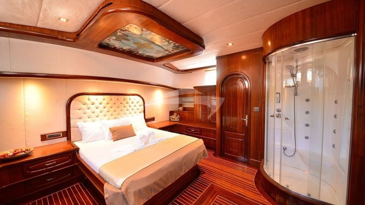 Master Cabin