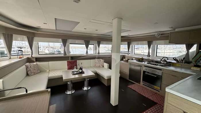 JELLYFISH 17m sailing yacht charter, photo 3