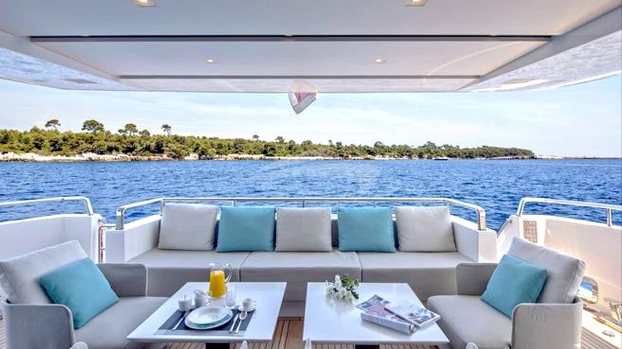 GEORGE FIVE, photo from the yacht portfolio 4
