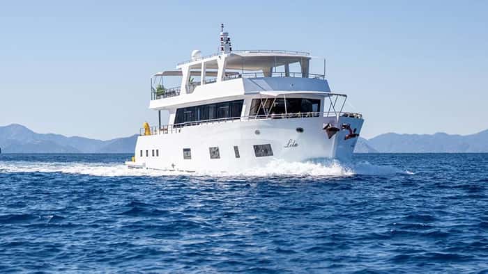 LILA TRAWLER 26m motor yacht charter, photo 5