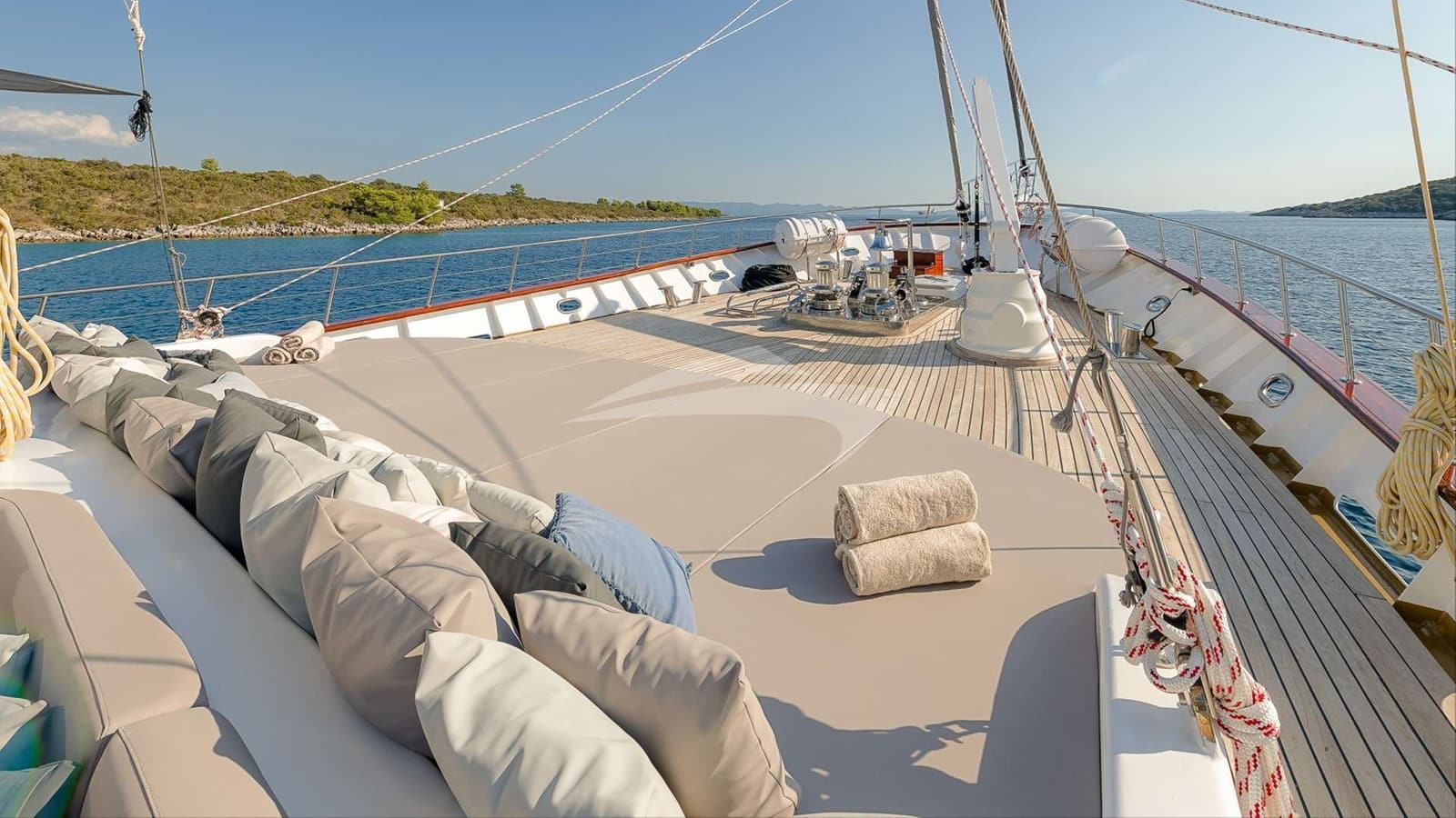 LADY GITA, Aufnahme aus dem Yachtportfolio 18