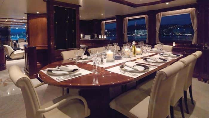 ENCHANTRESS 35m motor yacht charter, photo 4
