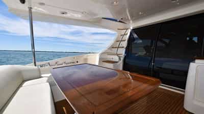 Stern Table