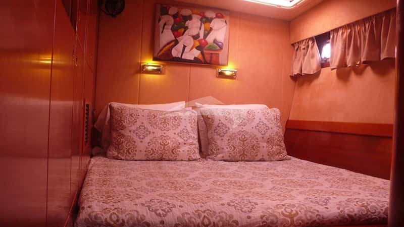 MISS ELIZABETH 17m sailing yacht charter, photo 5