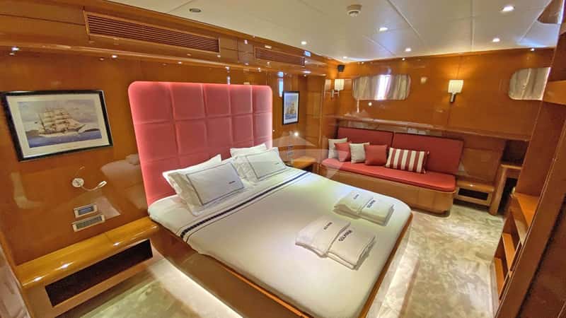 GULMARIA 37m motor yacht charter, photo 7