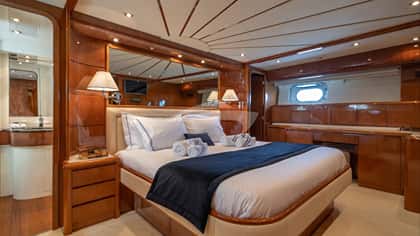 ESTIA POSEIDON 26m motor yacht charter, photo 11