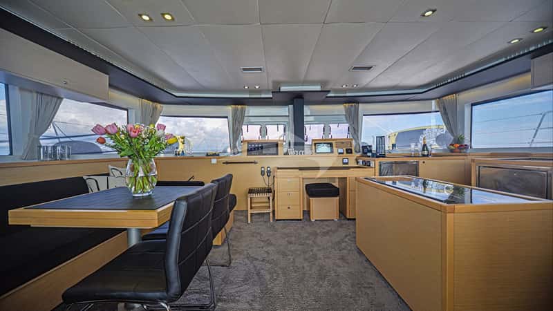 AURA 17m sailing yacht charter, photo 9