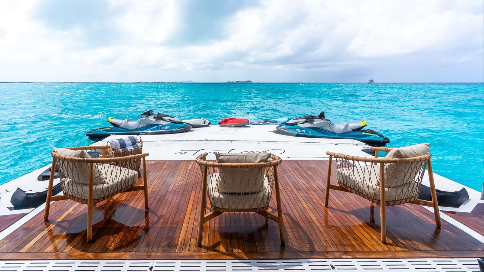 EAU LA LA, photo from the yacht portfolio 28