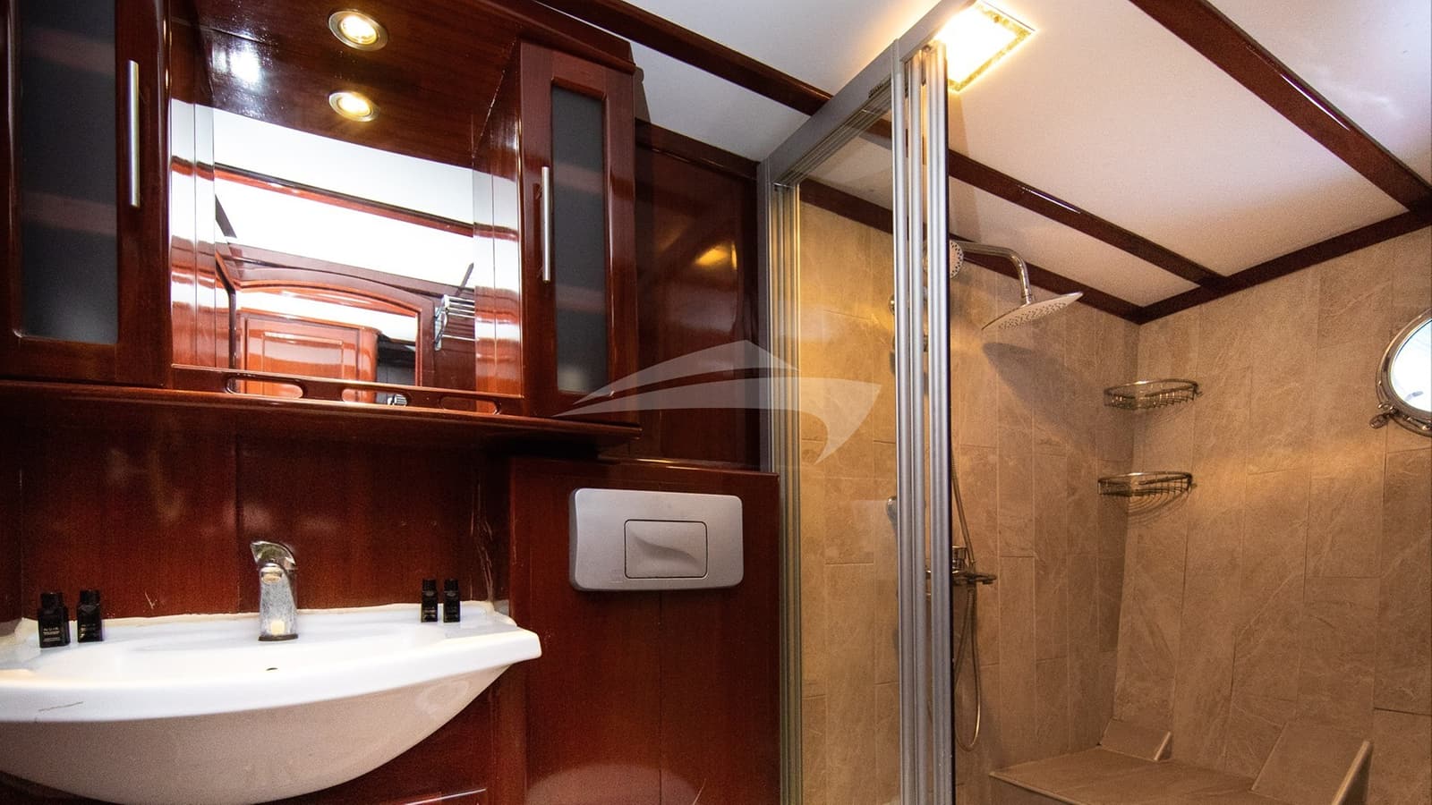 PHOENIX BRONZE, photo from the yacht portfolio 24