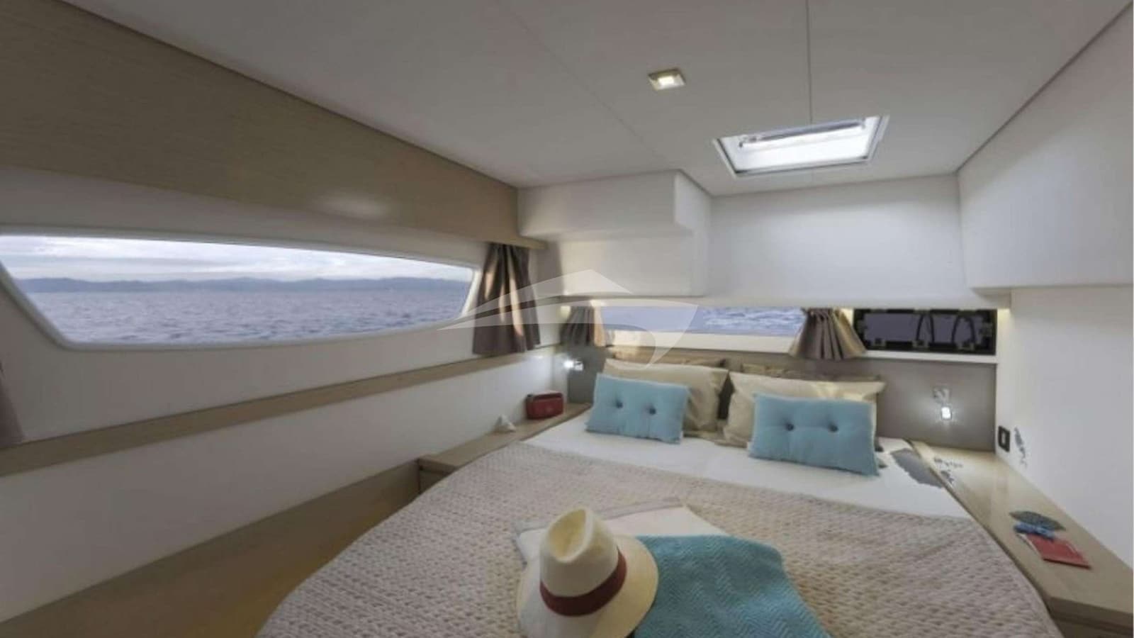 DISCOVER, photo from the yacht portfolio 4