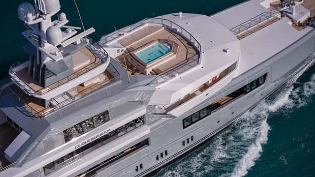 CLOUDBREAK yacht charter photo 2