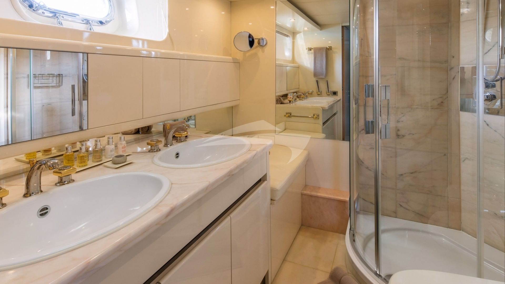 Lower Deck - VIP Cabin Bathroom