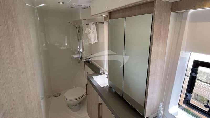 SHIPS & GIGGLES 18m sailing yacht charter, photo 9