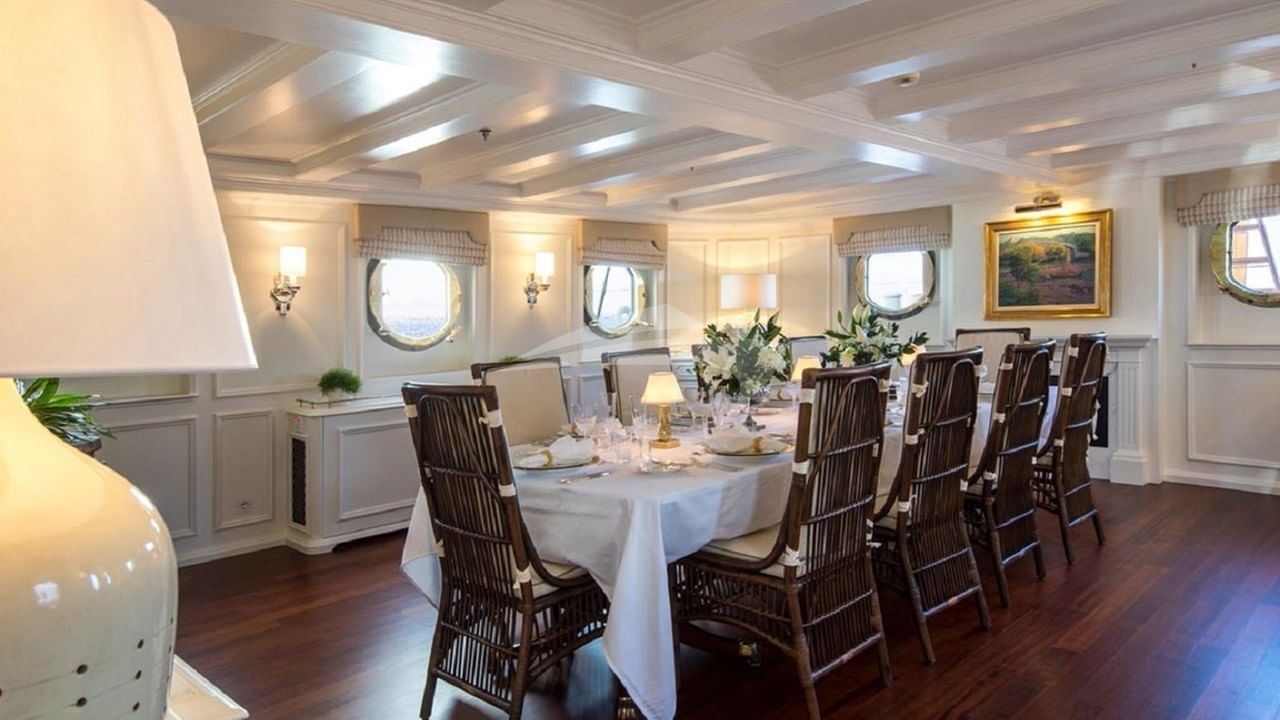 Formal Dining