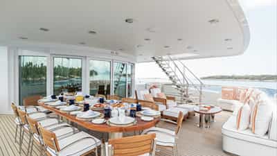 Al Fresco Dining