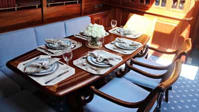 Lower Level Dining