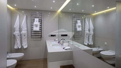 OCEAN PEARL 41m motor yacht charter, photo 6