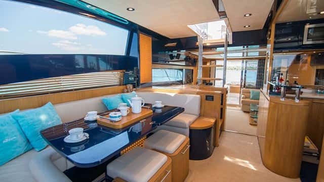 ANTAMAR II yacht charter photo 2