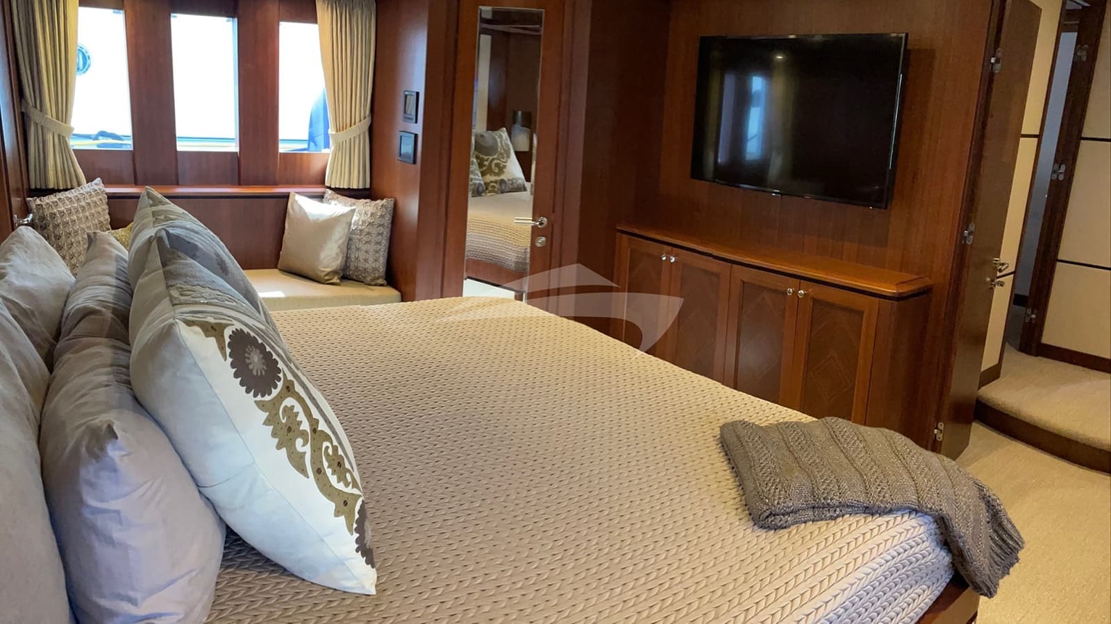 CHILLIN', photo from the yacht portfolio 19