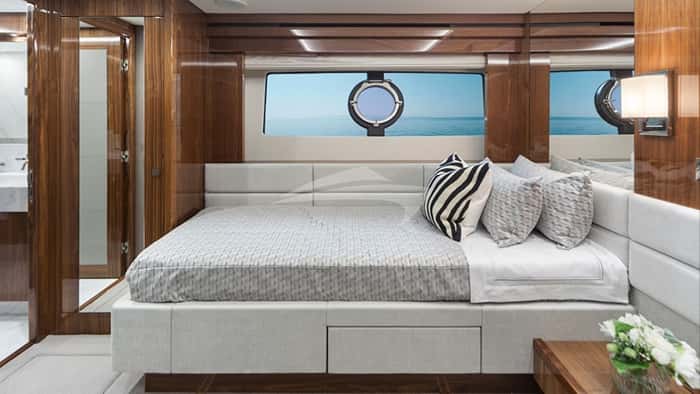 BLUE INFINITY 26m motor yacht charter, photo 4