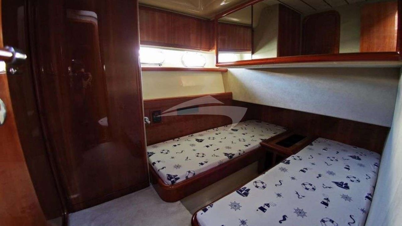 Twin Cabin