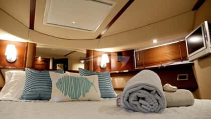 FUN CLUB 17m motor yacht charter, photo 13