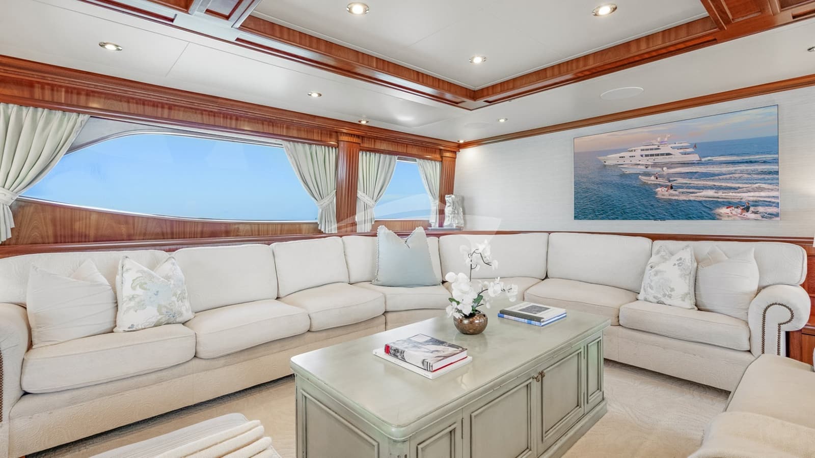 MISS STEPHANIE, photo from the yacht portfolio 20