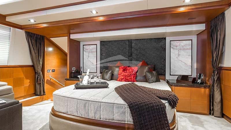 105 YCG 32m motor yacht charter, photo 5