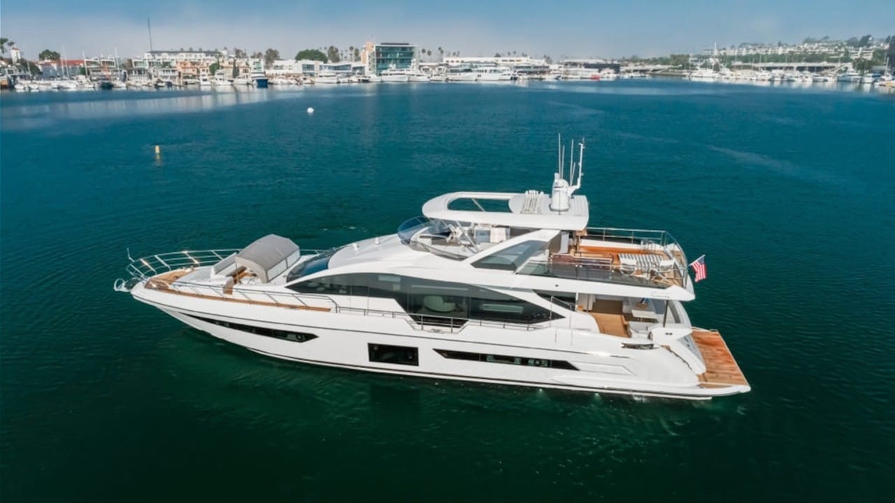 87&#x27; Azimut 4.jpeg