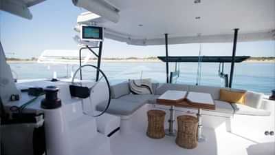 Exterior Boat