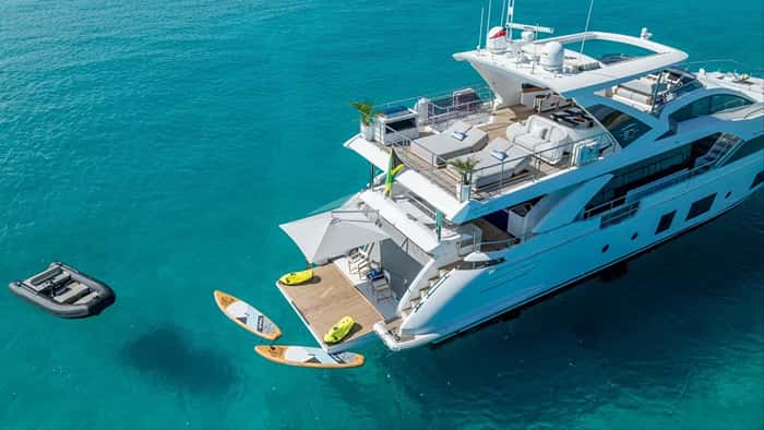 PIER PRESSURE 27m motor yacht charter, photo 2
