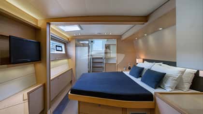 MOYA 17m sailing yacht charter, photo 9