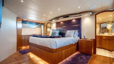 LOWER DECK MASTER STATEROOM
