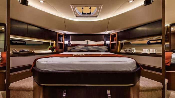 MISS UNDERSTOOD 20m motor yacht charter, photo 5