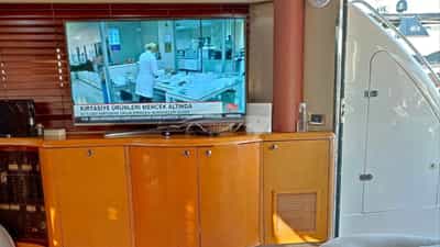 Saloon TV