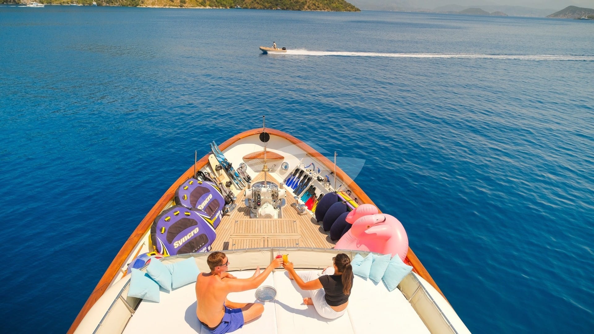 Upper foredeck sunpad and toys