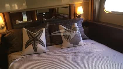 FUN CLUB 17m motor yacht charter, photo 10