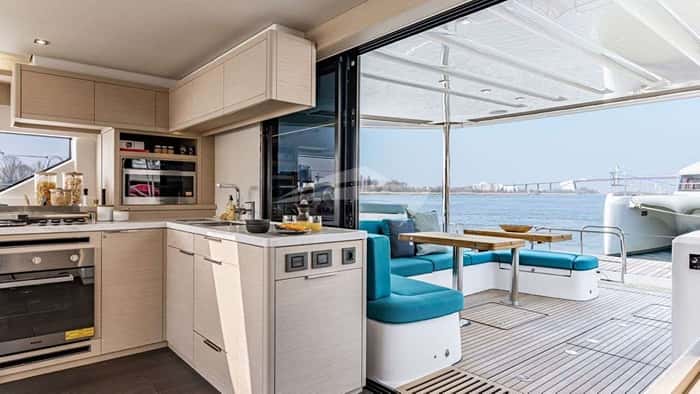 IRIS 17m sailing yacht charter, photo 3