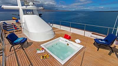 Top deck