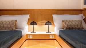 Twin Cabin
