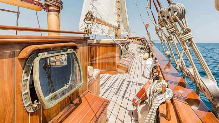 O'REMINGTON 28m sailing yacht charter, photo 5
