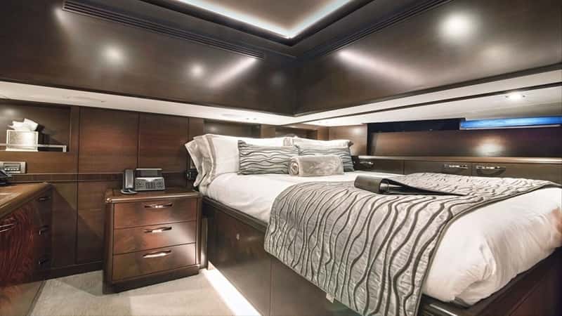 VIVIERAE II 30m motor yacht charter, photo 8