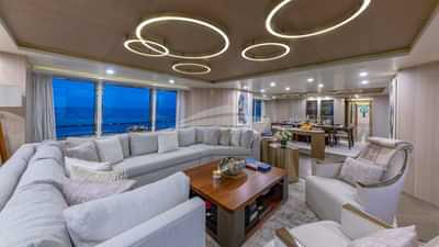 Main saloon and dining area