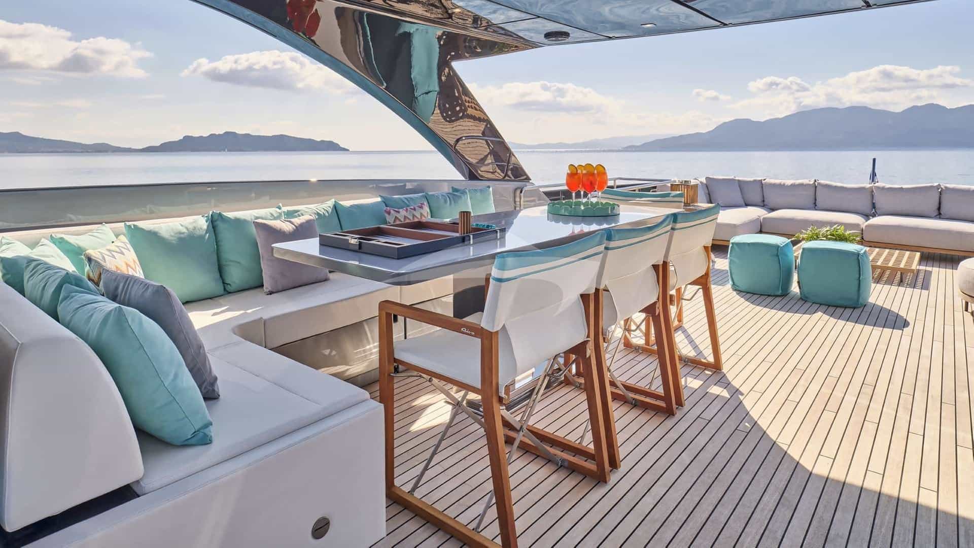 Sundeck