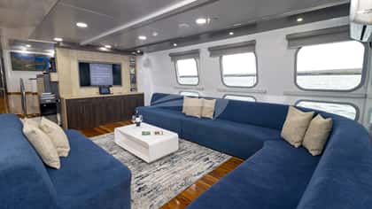 NATURAL PARADISE 34m motor yacht charter, photo 13