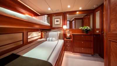 Single and Pullman Cabin