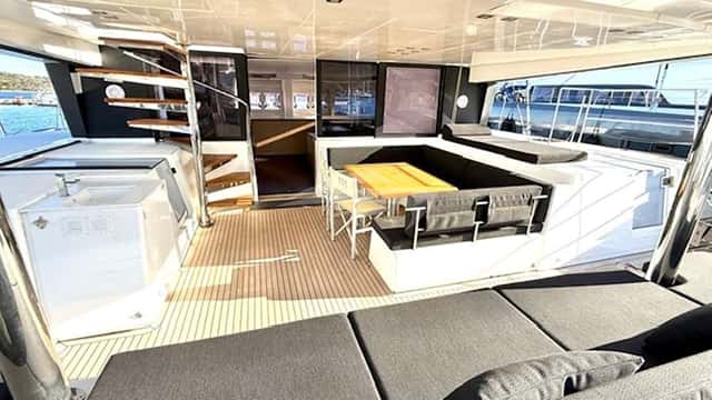 ADEIA II yacht charter photo 3